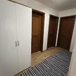 بيت للعطل Fuzzy *